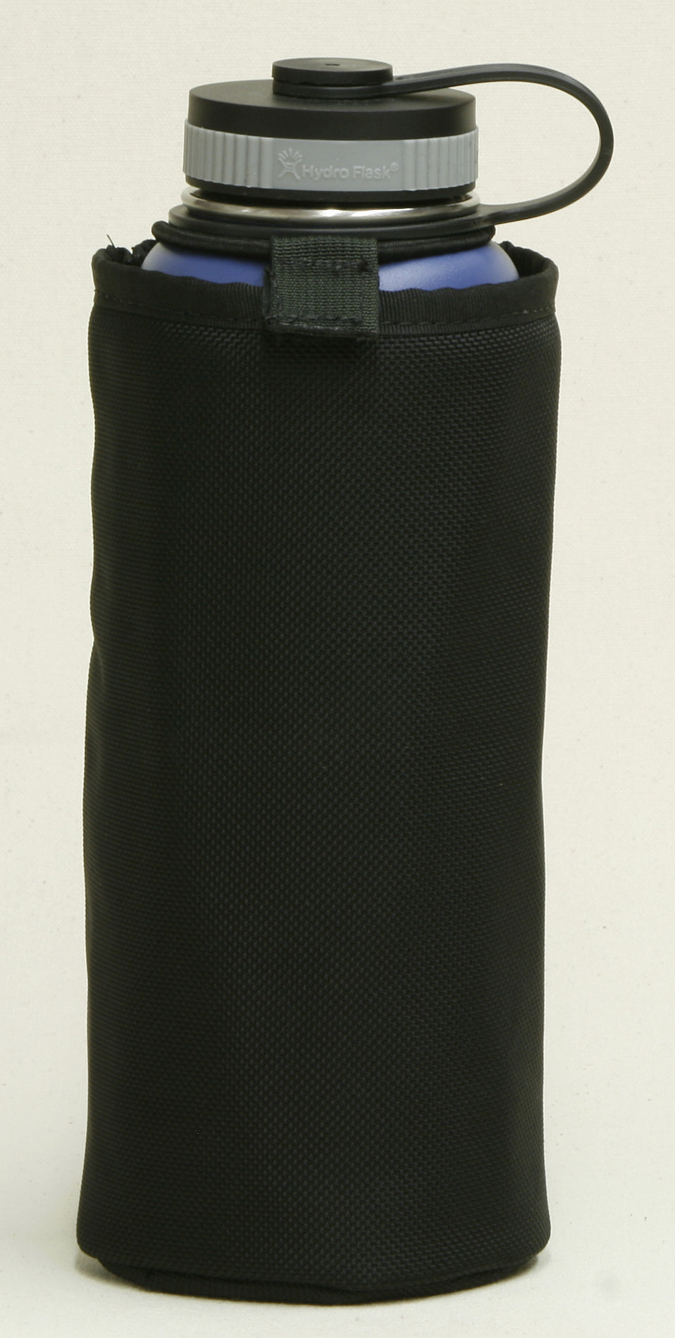 Wildland Hydro Flask Pouch Bungee Installed View- Ruffian Specialties 40-01-0025