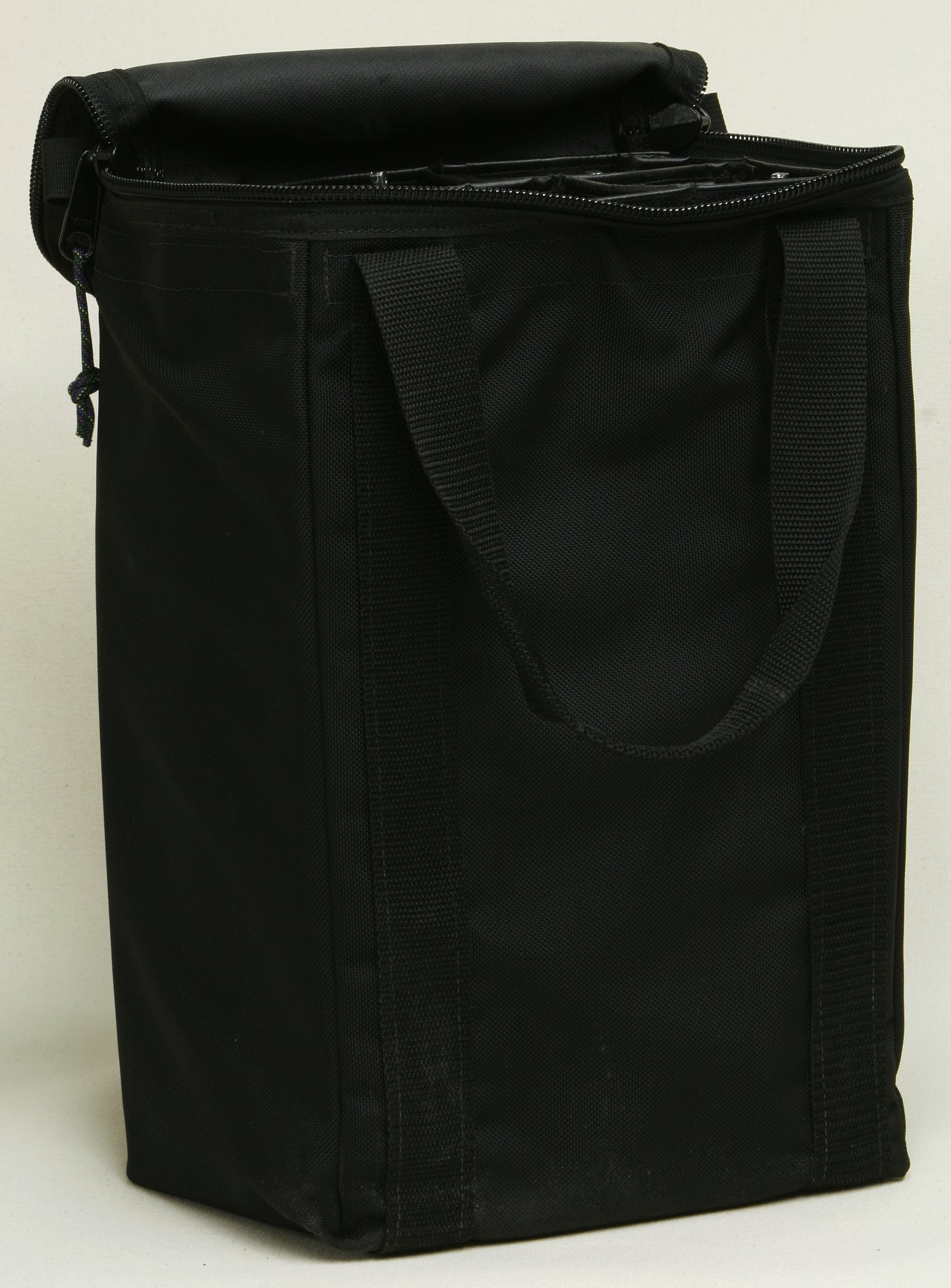 60-03-0015 Ruffian Specialties Oxygen B Cylinder 6 Pack Tote Black Lid Open