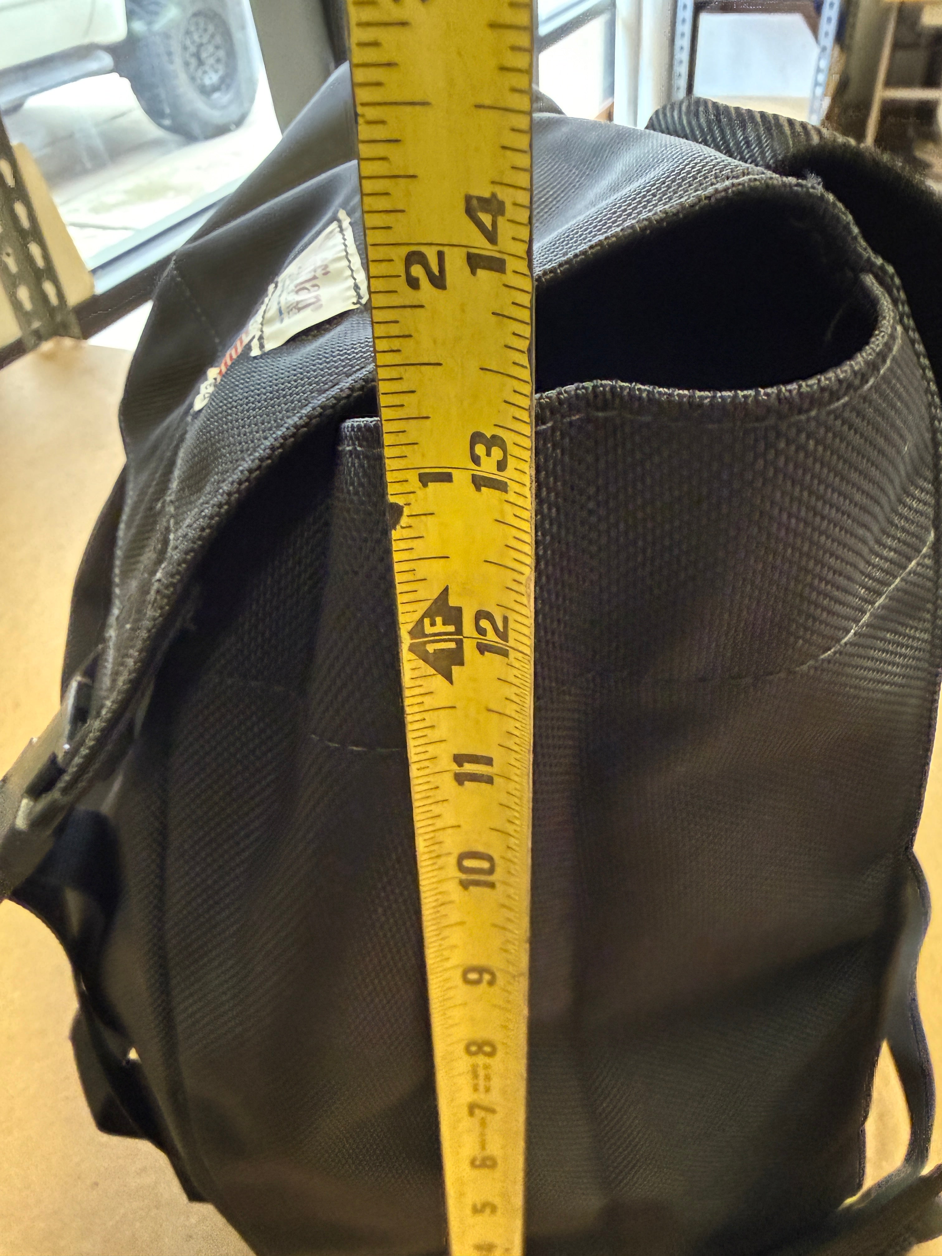 Yard sale medium tote single strap ballistic