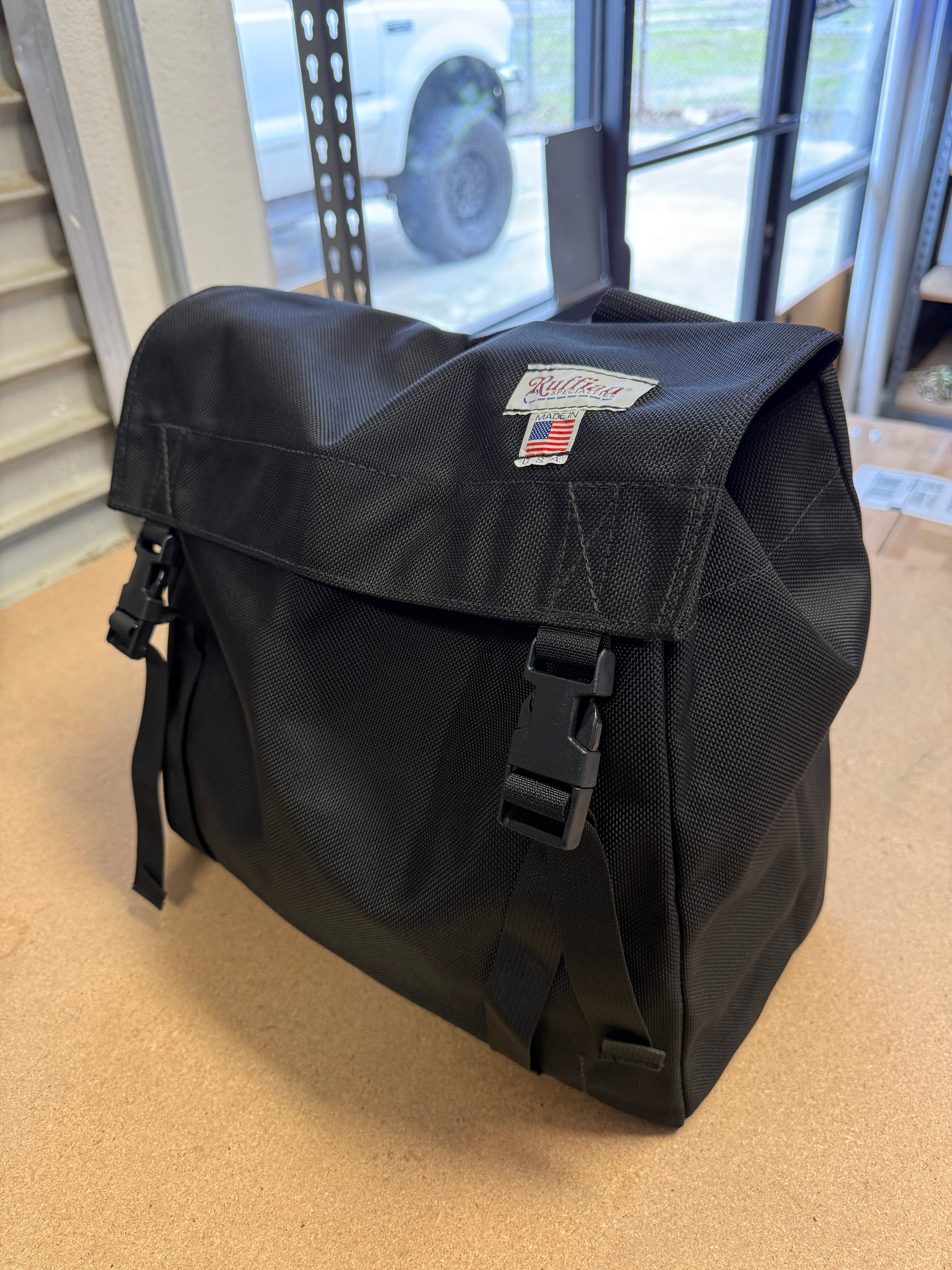 Yard sale medium tote single strap ballistic