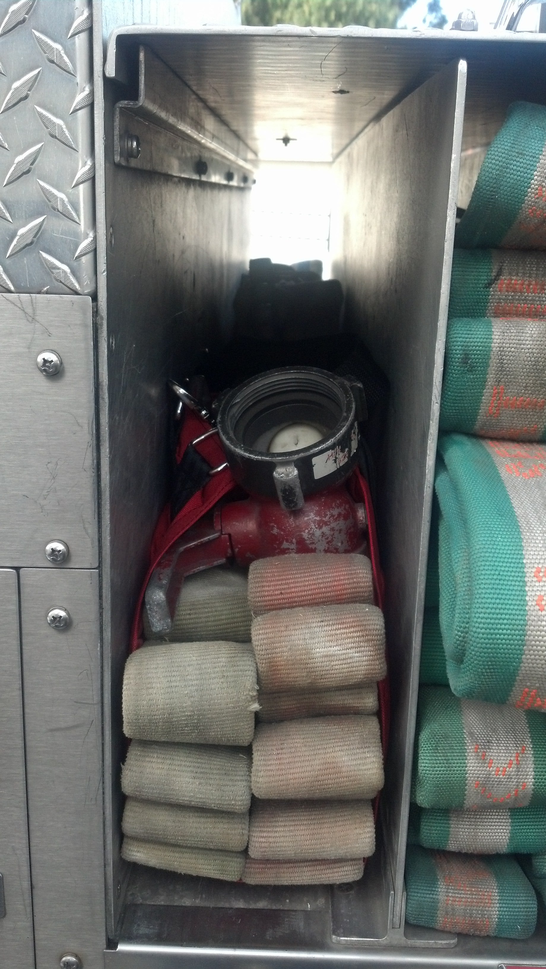 High Rise Hose Pack