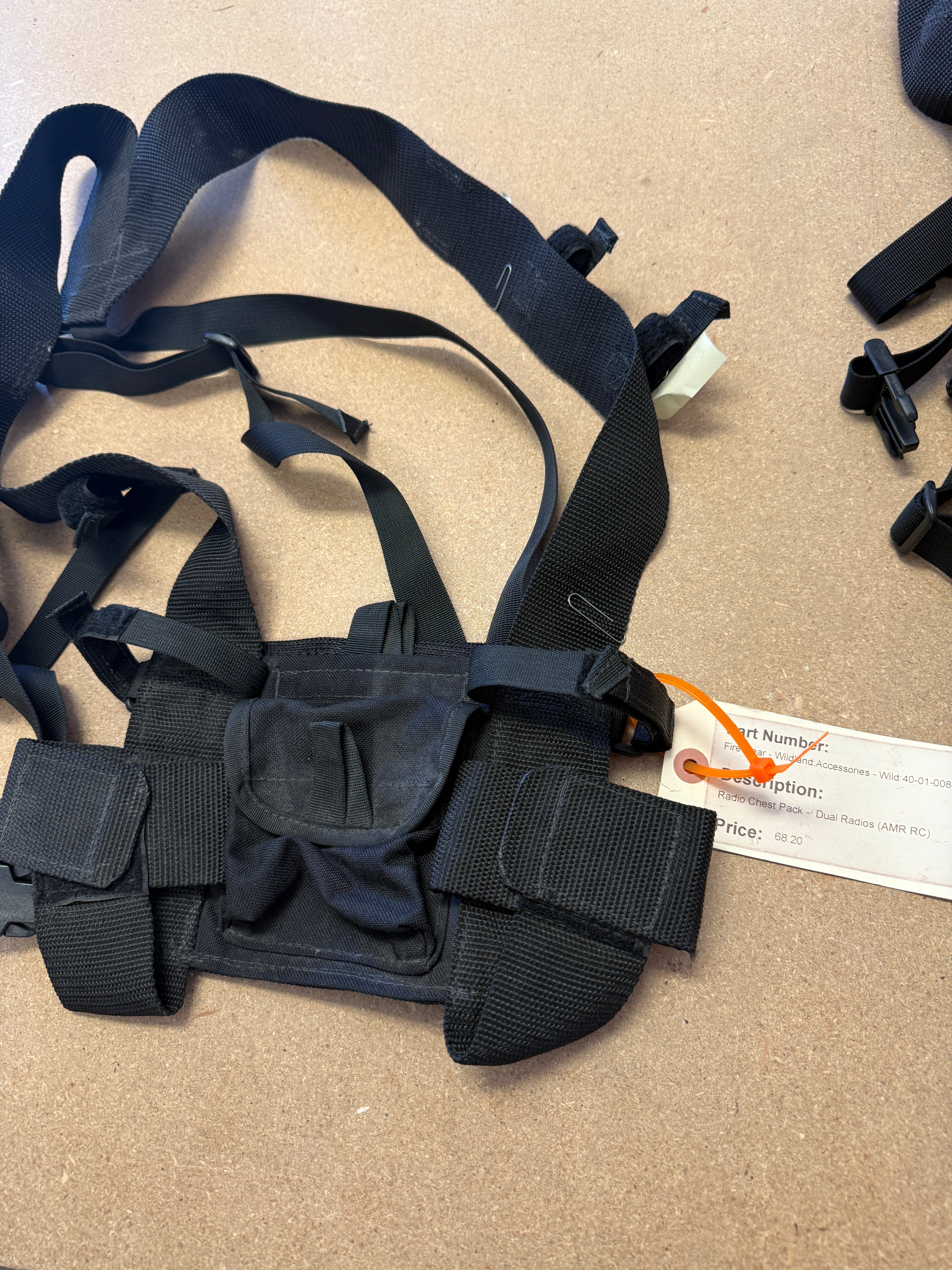 Yard Sale lightweight dual radio harness