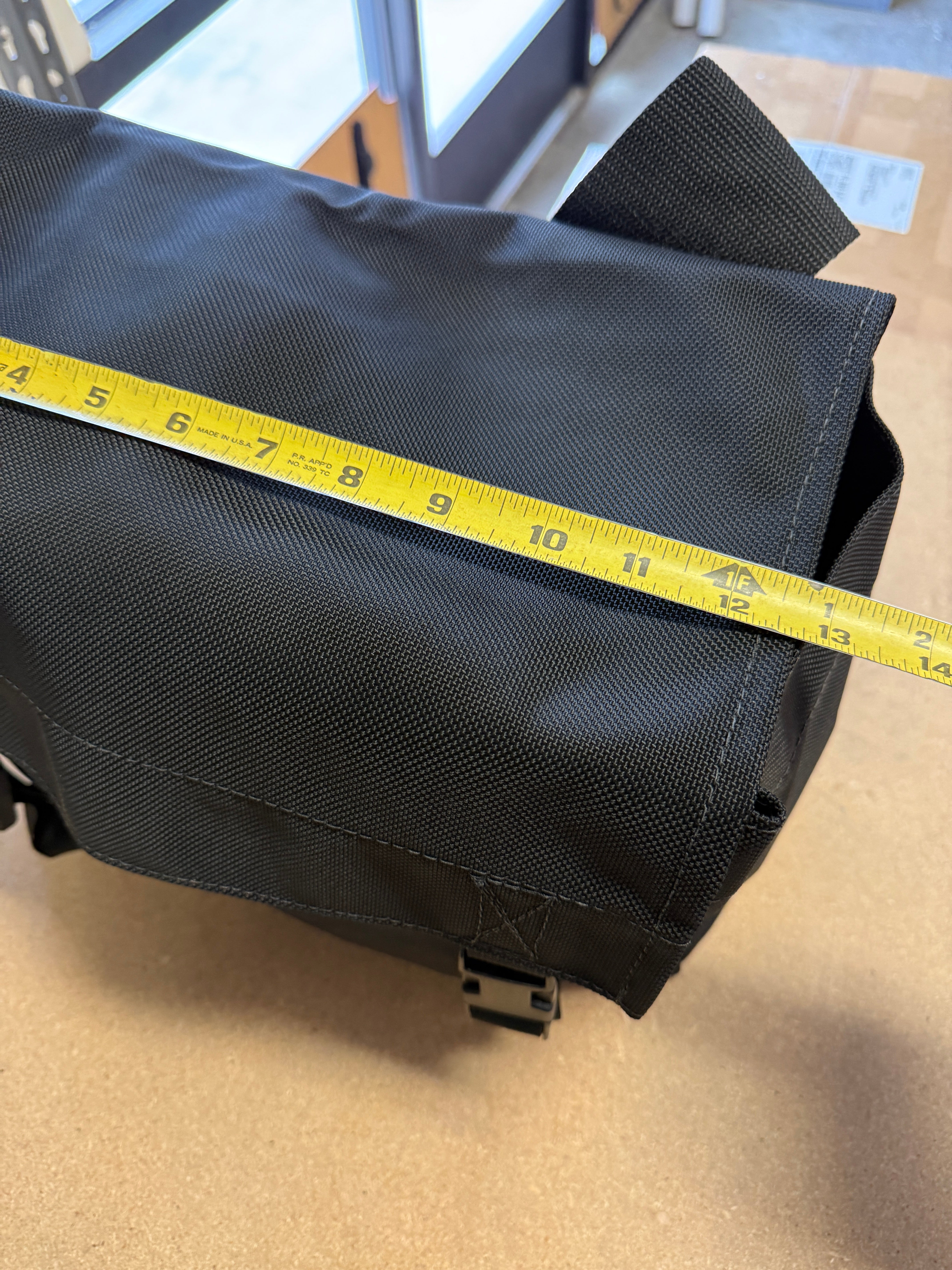 Yard sale small ballistic tote single strap