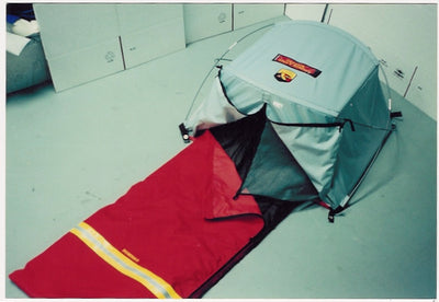Yard Sale Tent Bag 60 second with handle